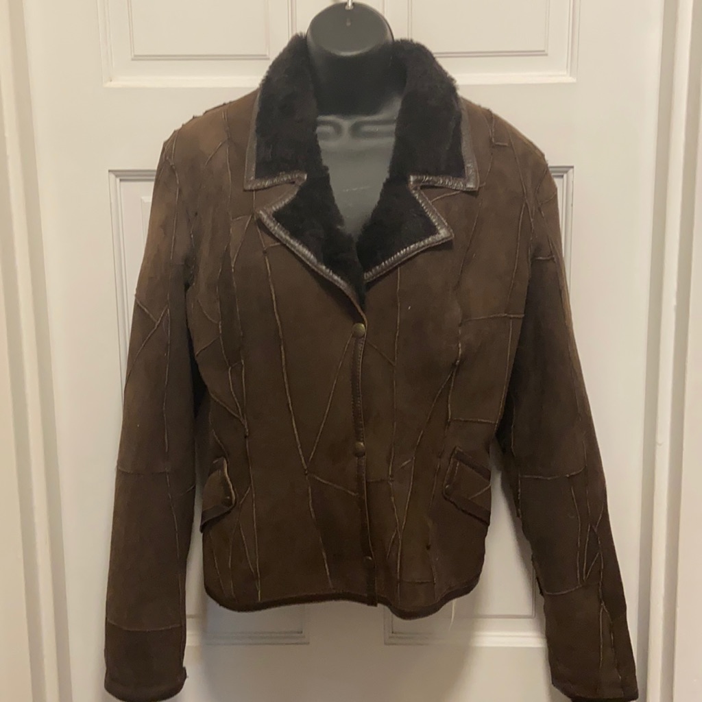 Real Sheepskin Woman’s Jacket. Brown Color Size S